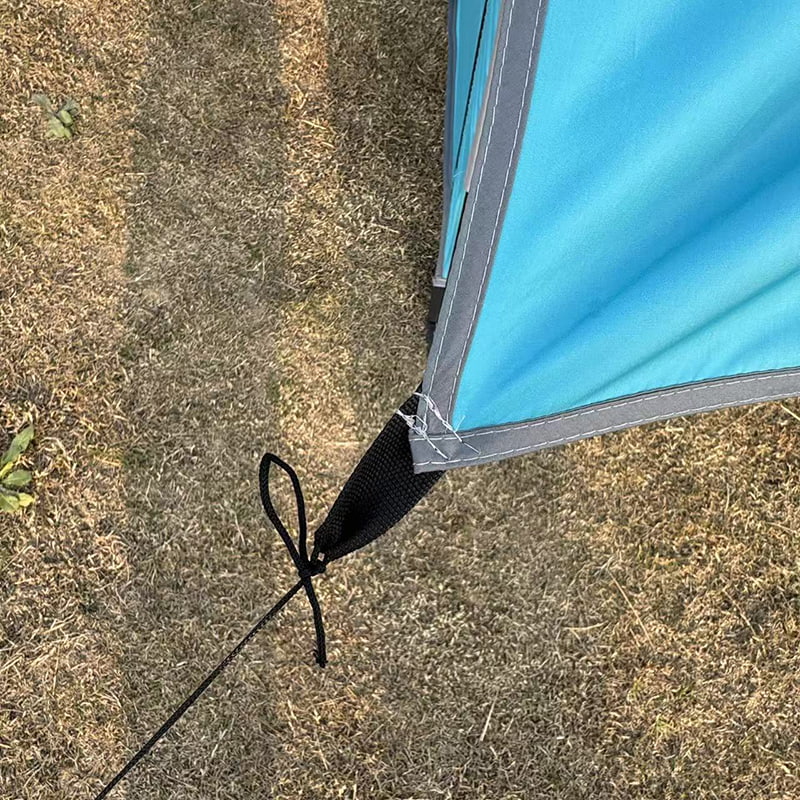 Tenda da campeggio per camioncino all'aperto