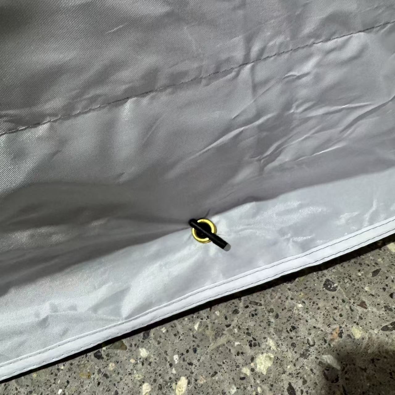 Tenda per auto/tenda portaoggetti antipioggia e resistente al sole